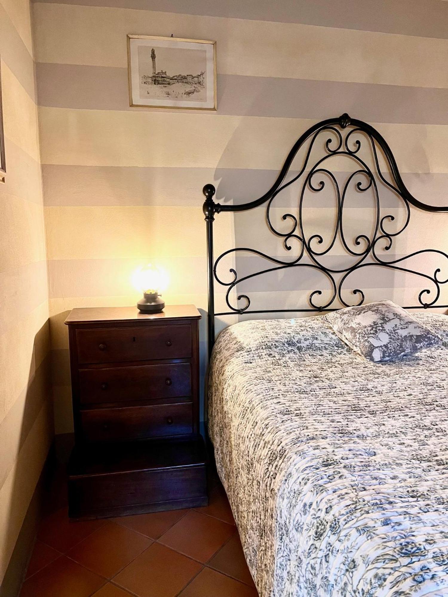 Agriturismo La Palazzina Palaia Eksteriør billede