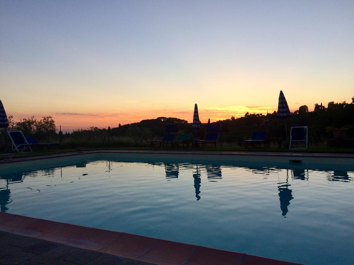 Agriturismo La Palazzina Palaia Eksteriør billede